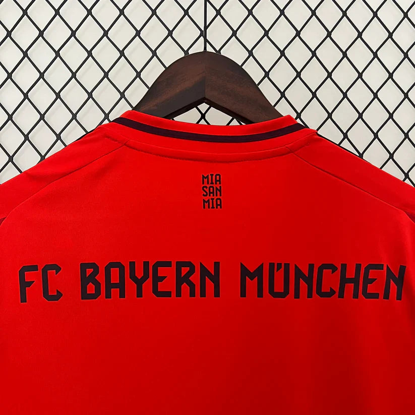Camiseta Munich Tercera 24/25